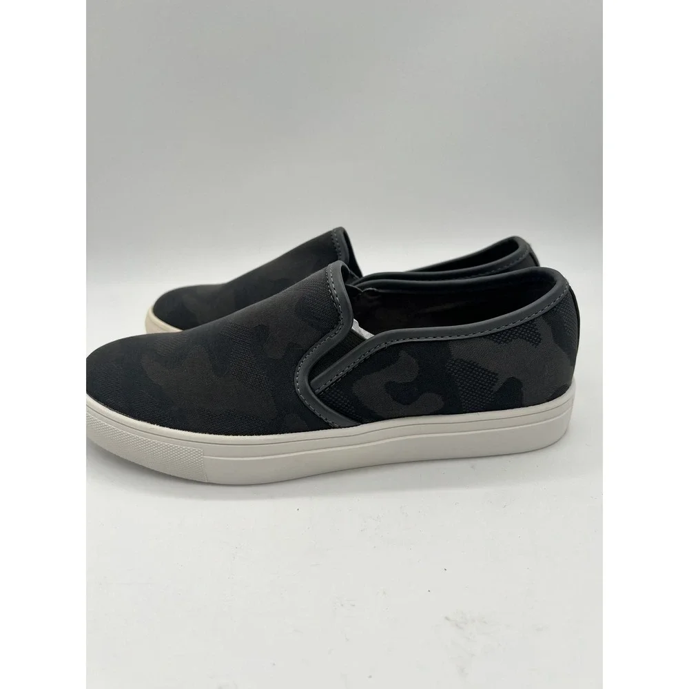 Steve Madden Shoes Mens Size 7.5 Camo‎ Slip On Casual Low Top Canvas Sneakers